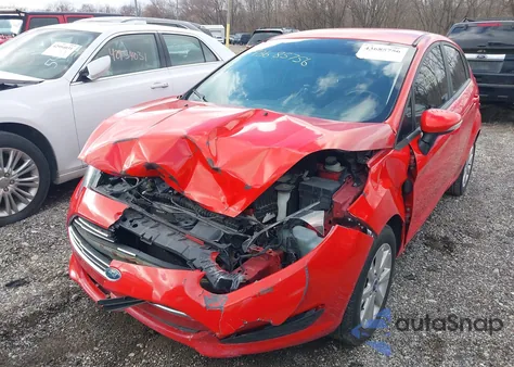 2015 Ford Fiesta Se z USA, uszkodzony, nr VIN 3FADP4EJ7FM166985